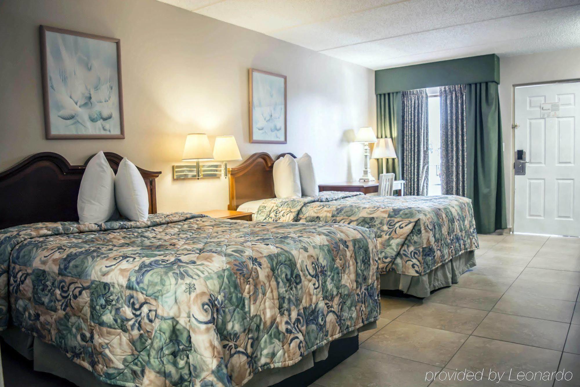 Rodeway Inn Clearwater-Dunedin 외부 사진