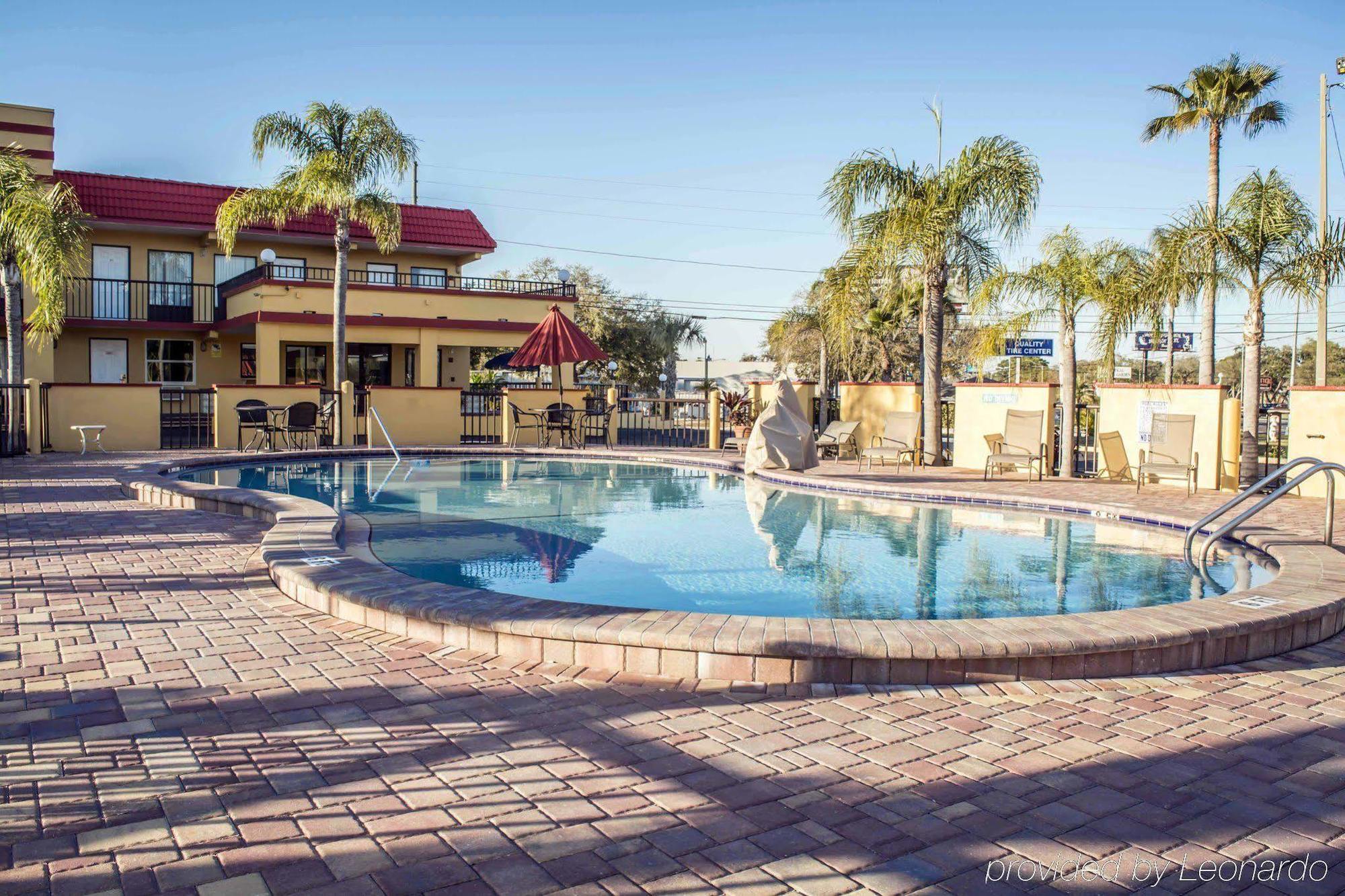 Rodeway Inn Clearwater-Dunedin 외부 사진